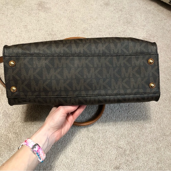 Michael Kors large Hamilton Logo Brown satchel - Picture 8 of 15